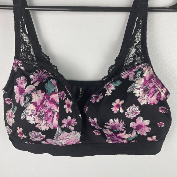 Torrid Curve Bralette Size 0 Black with Purple and white Floral Design - Picture 1 of 5